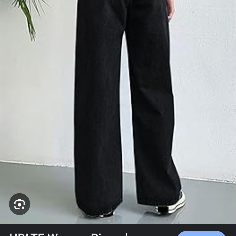 Black Wide-Leg Jeans